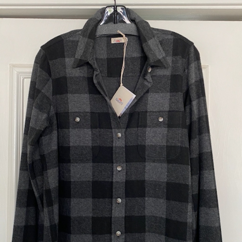 Faherty Women’s Gray Flannel Top